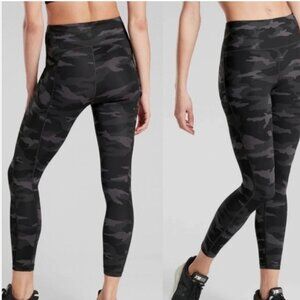 37. Athleta Ultimate Camo 7/8 Tight Gray Black Leggings Medium